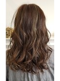 外国人風  たっぷり  ハイライト  グレージュ