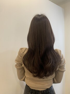 シェノン 西梅田(CHAINON) 韓国スタイル、ベージュカラー、レイヤーカット、ウェットヘア