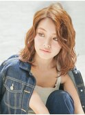 大人かわいいクールラフなウェーブボブ