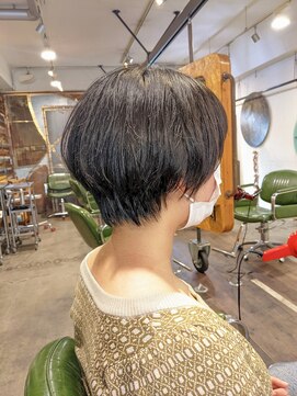 ゴーズゴー 吉祥寺(e)店(go s go) 吉祥寺】マッシュショート ショートカット 丸みショート
