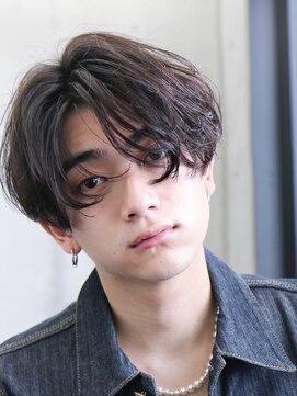 オーシャントーキョー ホワイト 原宿(OCEAN TOKYO WHITE) ミディアムセンターパート