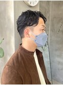 くせ毛カット　センターパート　メンズショート