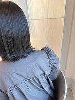 シダ(sida SAIIN) 【sida 池村】切りっぱなしボブ