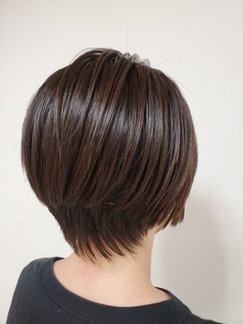 ヒスイバイケンジ(hisui by KENJE) ショートボブ