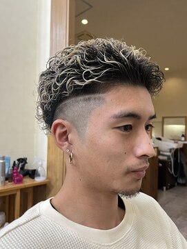 スパイラル 広小路店(SpiraL) メンズパーマ