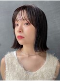 切りっぱなしボブタッセルボブ暗髪外ハネ束感前髪ワンカール
