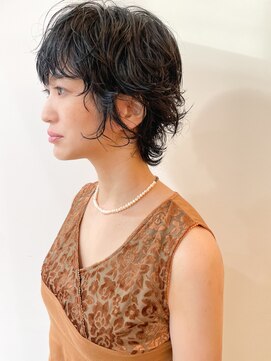 スノッブアーティ(SNOB ARTY) 黒髪ウルフショートパーマスタイルウェーブカール広島市美容院