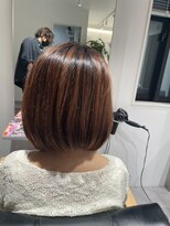 フク(FUKU)&nbsp;白髪染め使わない白髪染め。ワンレンボブ