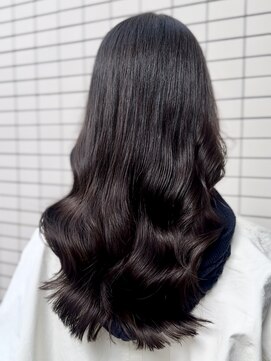 ラウレア(LAULEA) コテ巻き風パーマ/韓国風パーマ/前髪パーマ/レイヤーカット/小顔