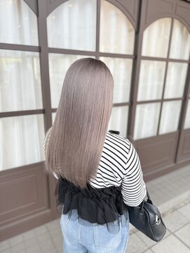 シエル 弘前駅前店(CIEL) ホワイトグレー