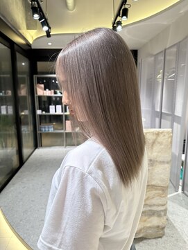 ロンドルピナス 小倉(Lond Lupinus) ブルーブラック/ワイドバング/美髪のススメ/外ハネボブ/北九州