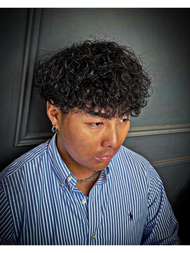 メンズ ラピス 横浜店(Men’sLapis) 【クルクルしすぎない】スペインカールはこれ♪