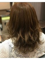 ヘアドゥ デ コントラクテ 宮の沢店(hair do Decontracte)&nbsp;ローレイヤースタイル