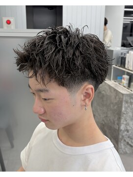 アクロ(ACRO) 広島メンズ/スパイキーショート/短髪パーマ/短髪