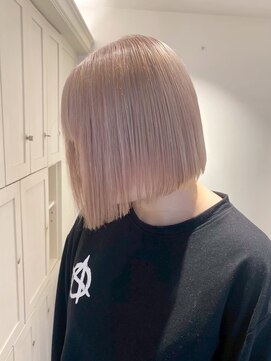 ベレーザ 渋谷神南(Beleza) 16775ブリーチダブルカラーミルクティーベージュミニマルボブ