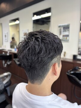 ジョイボックス(JOYBOX) 短髪毛流れパーマ