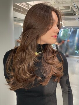 トイ(TOI) ロングレイヤー/ブリーチなしベージュブラウン