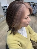 透明感ベージュのフェイスフレーミング×レイヤーミディ