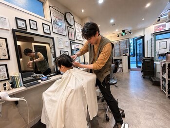 サロン ハナノ(Salon Hanano)の写真/お子さま同伴OK◎周りに気を遣わず過ごせる、家族みんなで通えるサロン