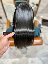 キール(Kir)&nbsp;[Kir]癖毛でお困りの方に最高の艶を[縮毛矯正/髪質改善/浦添]