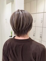 ソシエ 福岡岩田屋店 ダークベース×ハイライト ショートボブ