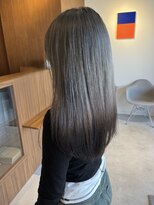 レシェル 日進(RECIEL) グレージュとエンズカラー