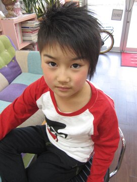 美容室イーナ(e na) かっこいい♪アシメ★