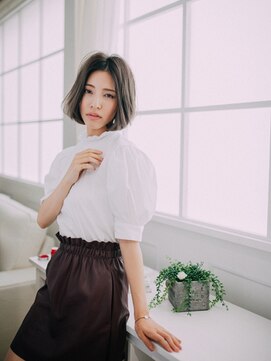 グランシャリオ 笹塚店(Grand Chariot) 【GrandChariot 笹塚】透明感あるグレージュボブ