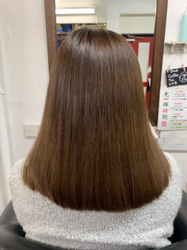 モダ 静岡(MODA) ツヤ感UP！愛されセミロングスタイル