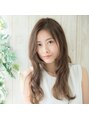 ピースオブヘアー(PEACE of hair) 明るめのベージュ色カラー×ナチュラルパーマで女子力アップ♪♪