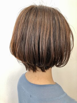 セラ(SERA) メリハリショートボブ