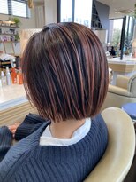 ジュール フィノン(Jour finon) 前髪なしのぱっつんボブ