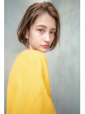 大人かわいいフェザーバングココアブラウンマッシュショートボブ