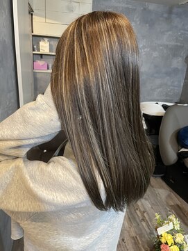 ラグズ 茅ヶ崎(LAGUZ) コントラストハイライト×X treatment×グレージュ