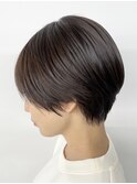 くびレイヤーエモージュ愛されヘアグレージュカラーショート20代