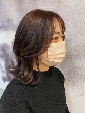 アトリエ フェム(atelier.fem) 【くびれ＊ミディアムレイヤー】