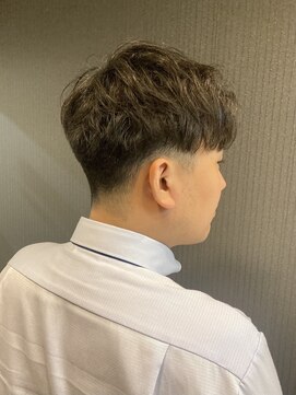 リリー(Lily) ビジネスセンターパート【理容】品川/メンズ/ビジネス/浜松町