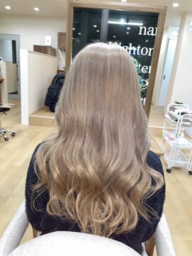 ミラシィ 成田(Mirashy) ミルクティーベージュ