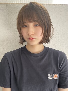 イー(E) ナチュラルタッセルボブ