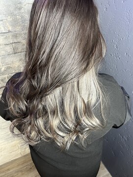 プライズ アイリス 池袋東口店(prize Iris) インナーカラーイヤリングカラーグレー池袋