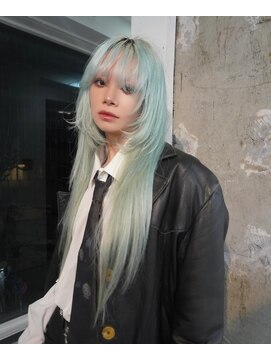 ヒメル(HML U/2A) トレンド感たっぷり♪フェイスレイヤーでつくるロングウルフ