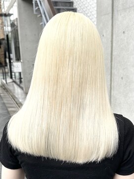 フリーラ 横浜(freera) ブリーチカラー ダブルカラー ホワイトカラー 髪質改善 艶髪