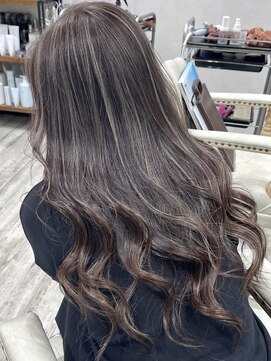 ベルヘアーデザイン 堺東(Belle hair Design) ハイライトレイヤーカット韓国風イルミナカラー堺東20代30代40代