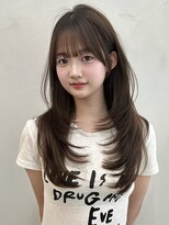 ライン(LINE)&nbsp;韓国風/レイヤー/前髪カット/オリーブ/透明感/ハッシュカット