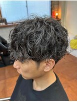 ユー(yuu) 黒髪マッシュパーマ【阿波座/新町/西長堀/四ツ橋/西大橋/本町】