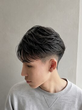 ドアーズ 西金沢(DOORS) フェザー