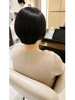 ヘア&エステ ヒロイン 西武池袋店&nbsp;大人上品おさまり丸みタイトボブスタイルヘア。