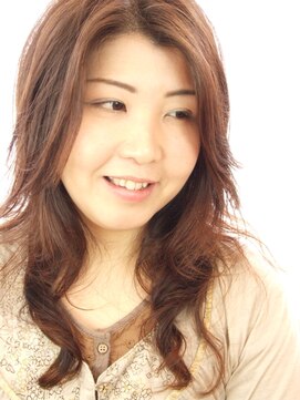 スパイス(hair salon SPICE) デジタルパーマでふんわりカール!華やかさをプラスしたスタイル