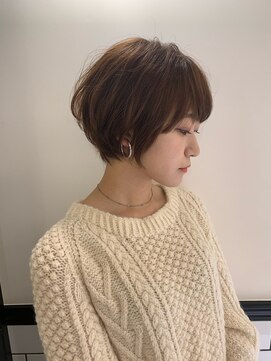 ビーハイブアヴェダ PARCO2店(BEHIVE AVEDA) [BEHIVE 高橋]　丸みショートボブ