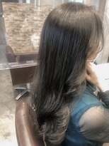 ビースリー ロア&nbsp;顔まわりロングレイヤー×イルミナカラー2021/11/18